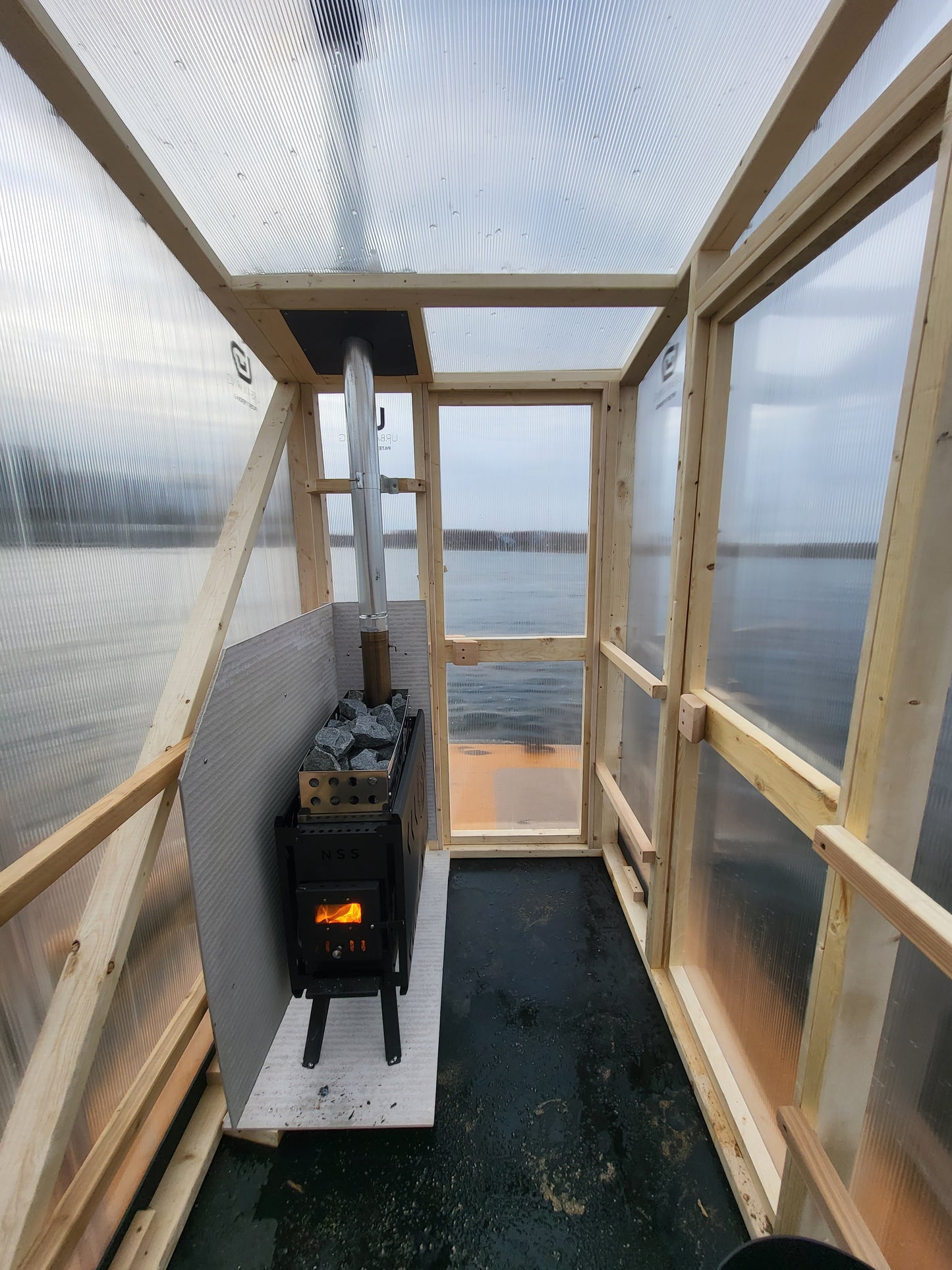 NorthUp Minne, ultralight wood-fired 2-4 person sauna